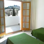 La Cova 3000 *